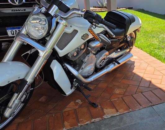 HARLEY-DAVIDSON V-ROD MUSCLE 